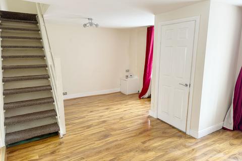 2 bedroom terraced house to rent, Nightingale Street, Abercanaid, CF48