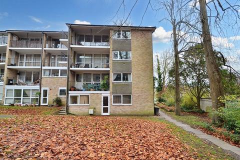 1 bedroom flat for sale, Winchester