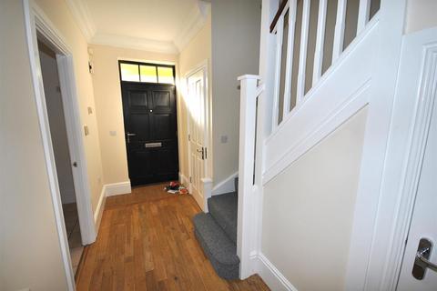 5 bedroom terraced house for sale, Black Cat Drive, Northampton