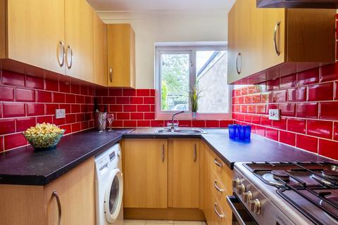 6 bedroom house to rent, Ulcombe Gardens, Canterbury, Kent