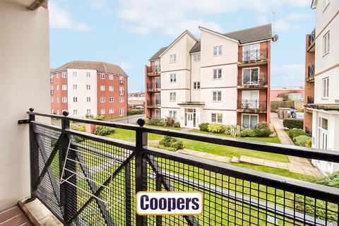 2 bedroom flat to rent, Poppleton Close, Coventry, CV1