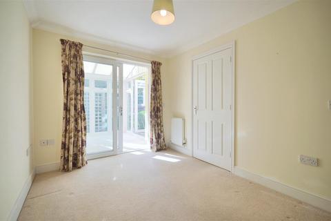 undefined, Stapleford Court, Stalbridge