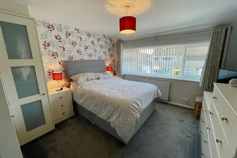 8 Conyers Close, Darlington, DL3 9DD