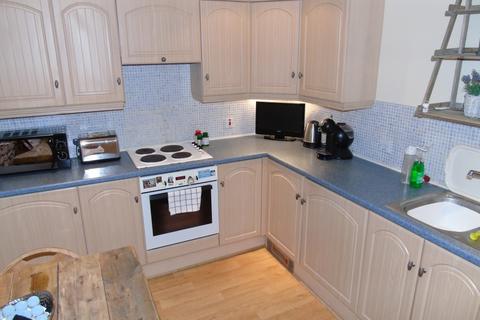 2 bedroom flat for sale, Leecrest House, Doncaster Road, Barnsley