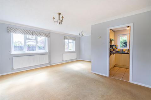 2 bedroom detached bungalow for sale, Kingfisher Crescent, Southwold IP18