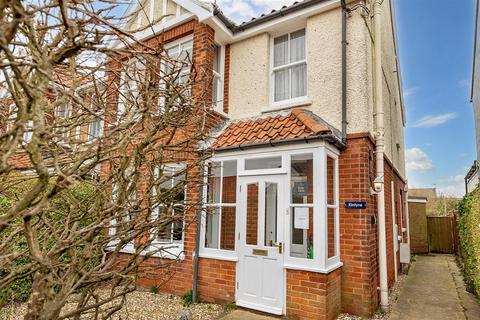 2 bedroom end of terrace house for sale, Station Road, Southwold IP18