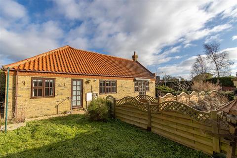 3 bedroom detached bungalow for sale, Church Close, Beccles NR34