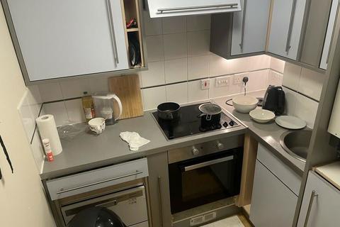 1 bedroom flat for sale, Hyde Grove, Manchester, Greater Manchester, M13 9LQ