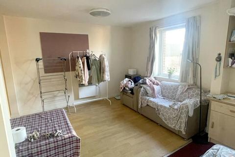 1 bedroom flat for sale, Hyde Grove, Manchester, Greater Manchester, M13 9LQ