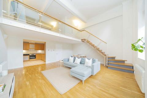 1 bedroom flat for sale, Manor Gardens, London N7