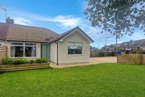 2 bedroom bungalow for sale, Pennine Close, Bury BL8