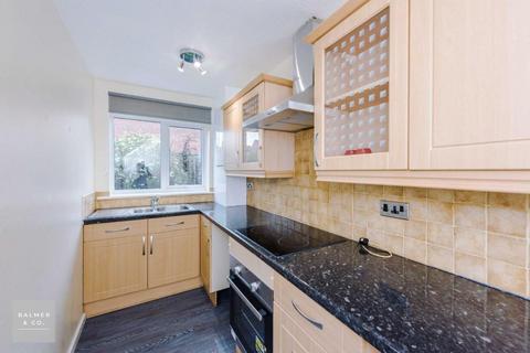 1 bedroom semi-detached house to rent, Kilsby Close, Farnworth BL4