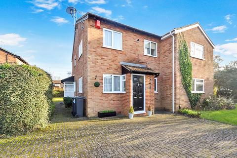 1 bedroom end of terrace house for sale, Speedwell Close, Luton, Bedfordshire, LU3 4AF