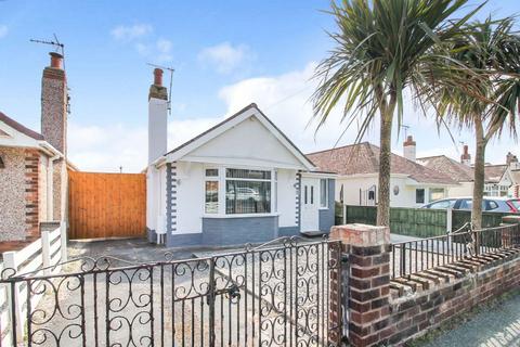 2 bedroom detached bungalow for sale, 7 Hilton Drive, Rhyl, Denbighshire, LL18 3BE