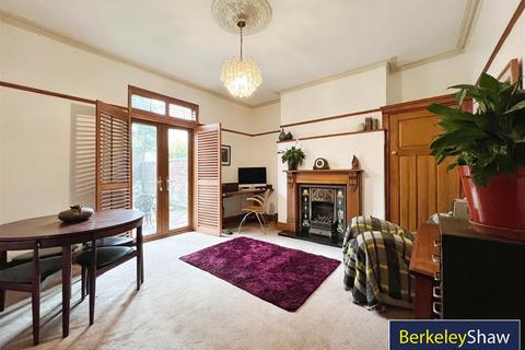 4 bedroom terraced house for sale, Picton Road, Waterloo, Liverpool