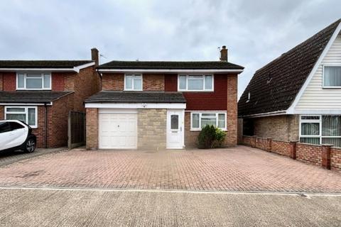 3 bedroom detached house for sale, Claremont Close, AYLESBURY, HP21 7NR