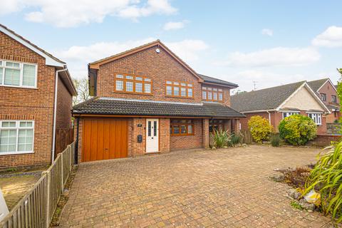 5 bedroom detached house for sale, Clifton Road, Rochford, SS4