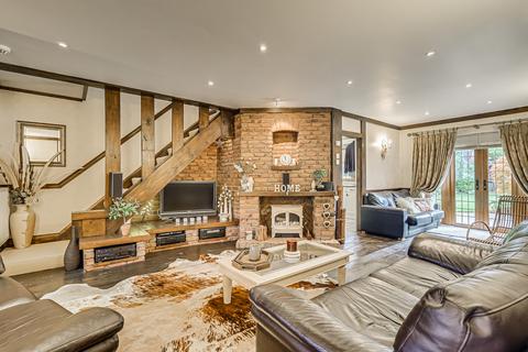 67 Clifton Road, Rochford, SS4 3HH