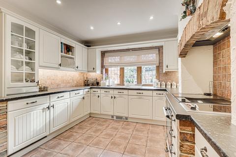 67 Clifton Road, Rochford, SS4 3HH