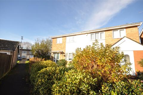 3 bedroom terraced house for sale, Hathaway Road, Stratton, Swindon, SN2