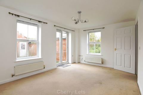 3 bedroom semi-detached house to rent, Winter Gardens Way, Banbury OX16