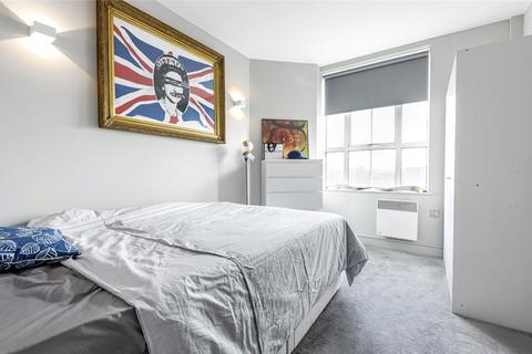 2 bedroom apartment for sale, Peckham Grove, London