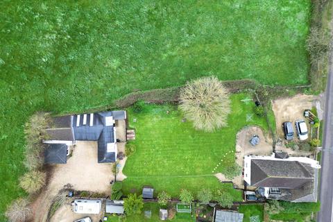 4 bedroom detached house for sale, The Stocks, Seend