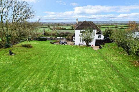 4 bedroom detached house for sale, The Stocks, Seend