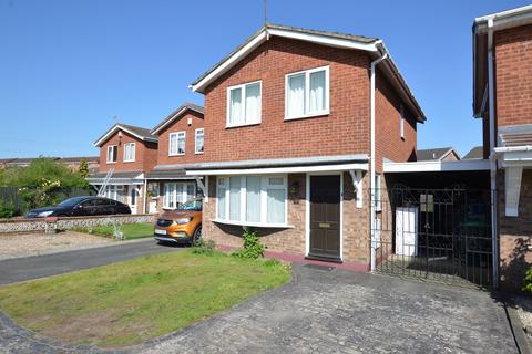 3 bedroom detached house to rent, Law Close, Tividale, Oldbury, B69