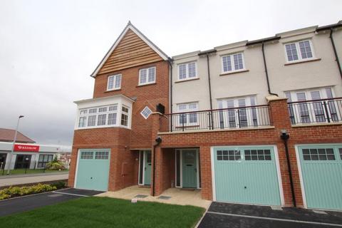 Great Clover Leaze, Bristol BS16