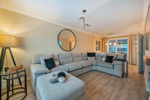 27 Elm View, Ash, Aldershot, GU12 6AL