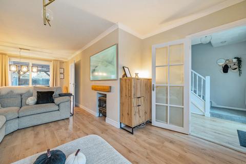 27 Elm View, Ash, Aldershot, GU12 6AL