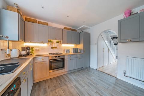 27 Elm View, Ash, Aldershot, GU12 6AL