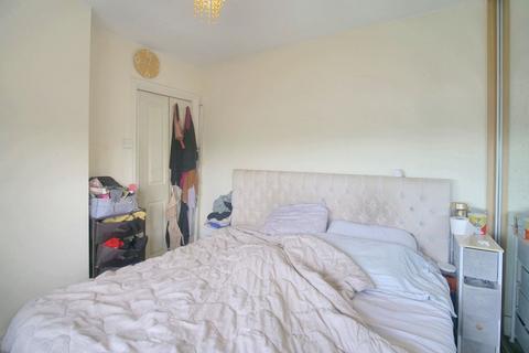 3 bedroom end of terrace house for sale, 18 The Crescent, Greenhithe, Kent, DA9 9EP