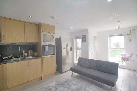 1 bedroom flat for sale, Annex At, 18 The Crescent, Greenhithe, Kent, DA9 9EP