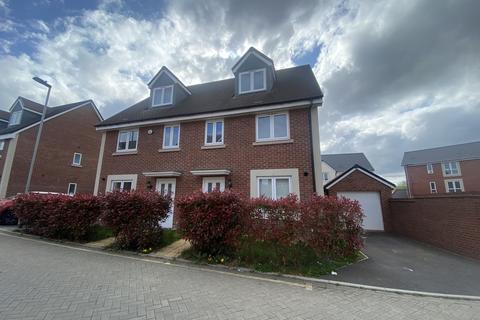 4 bedroom semi-detached house to rent, Henry Shute Road, Bristol BS16