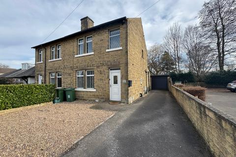 4 bedroom semi-detached house for sale, Marsh Gardens, Holmfirth HD9