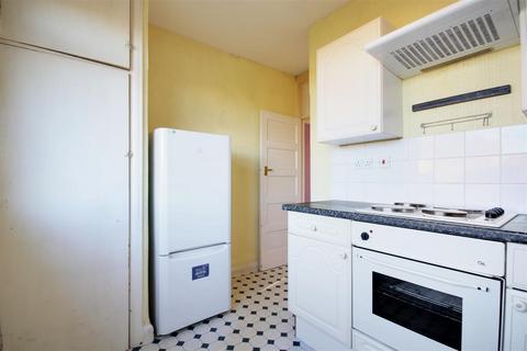 2 bedroom maisonette for sale, Canonbury Road, Enfield