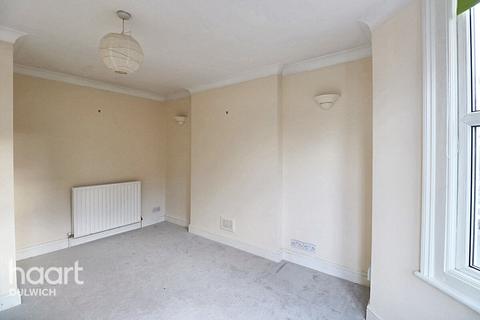 2 bedroom flat for sale, The Gardens, London