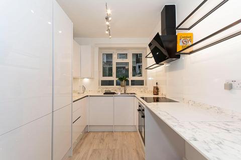 1 bedroom flat to rent, Meath Street, Battersea SW11