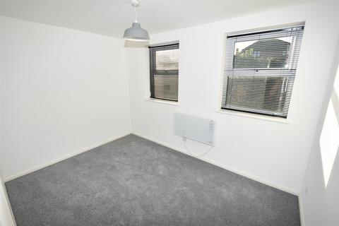 1 bedroom flat for sale, The Ashleighs Sanders Road, Canvey Island SS8