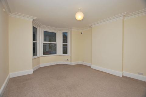 1 bedroom flat to rent, ALBANY ROAD