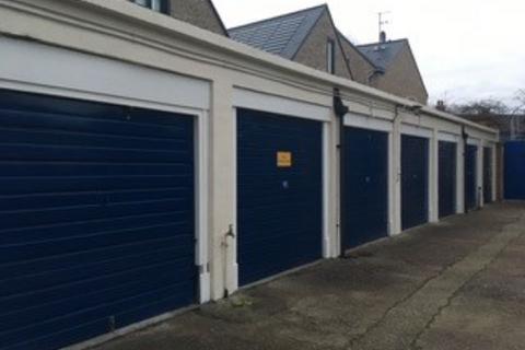 Garage to rent, Seaforth Lodge, Barnes High Street, Barnes, SW13