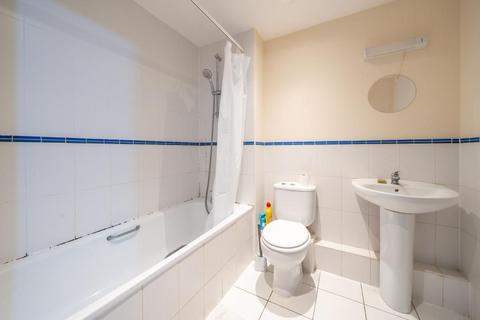 2 bedroom flat for sale, Slough,  Berkshire,  SL2