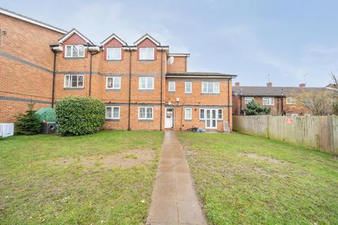 2 bedroom flat for sale, Slough,  Berkshire,  SL2