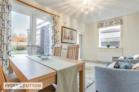 58 Hutton Avenue, Ashton-under-lyne, OL6 6QZ