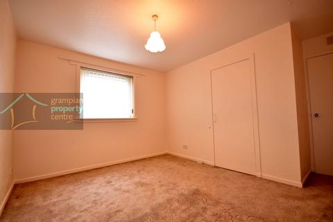27 Castlehill Road, IV32 7JZ