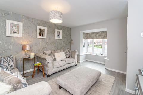 3 bedroom semi-detached house for sale, Pollen Gardens, Warton, Preston, Lancashire