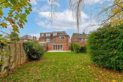 4 bedroom semi-detached house for sale, Charmouth Road, St. Albans