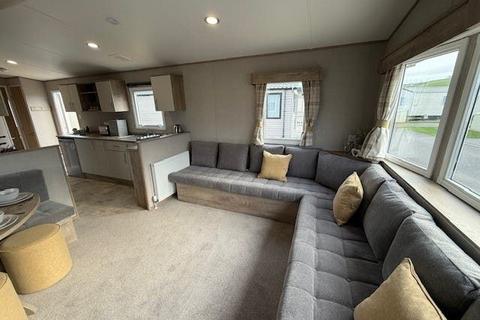 2 bedroom static caravan for sale, Par Sands Coastal Holiday Park